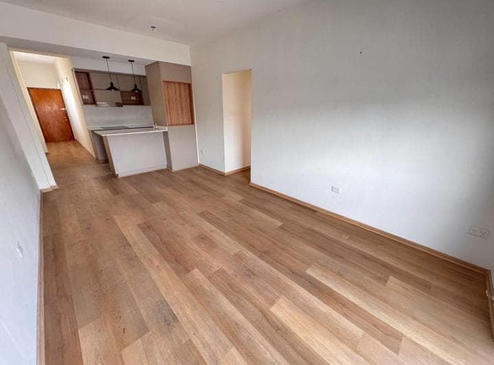 Venta Departamento 4 Ambientes Villa Cespo Balcon - 4