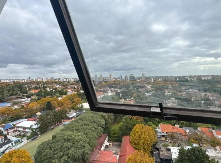 Venta Departamento 3 Ambientes Olivos Libertador - 2