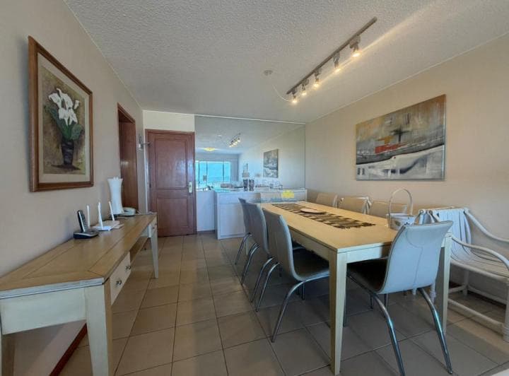 Apartamento en Venta de 2 Dorm. en Punta del Este, Playa Brava - 4