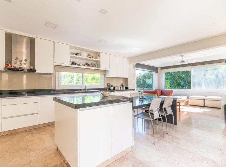 Venta Casa 6 Ambientes con Pileta en Ayres Plaza - 4