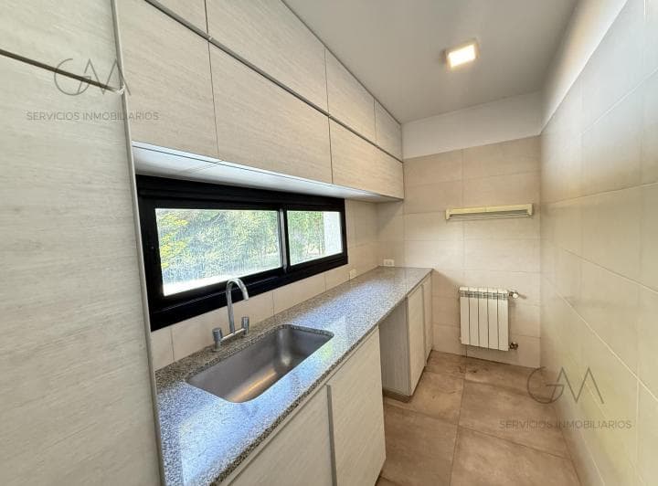 Casa en Alquiler – Barrio Rumencó - 5
