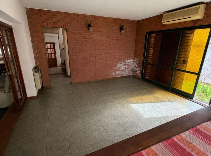 Se Vende Casa 3 Dormit. + 2 Plantas, Exc. Ubic. V. T. - 4