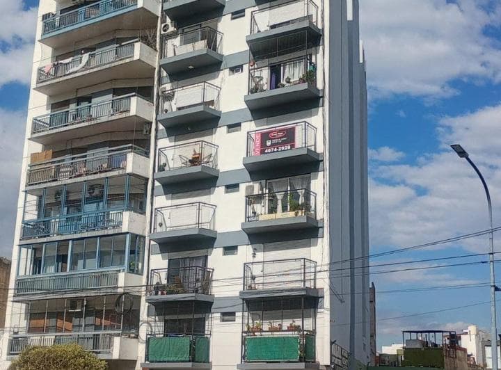 Venta Monoambiente en Villa Luro con Balcon - 2