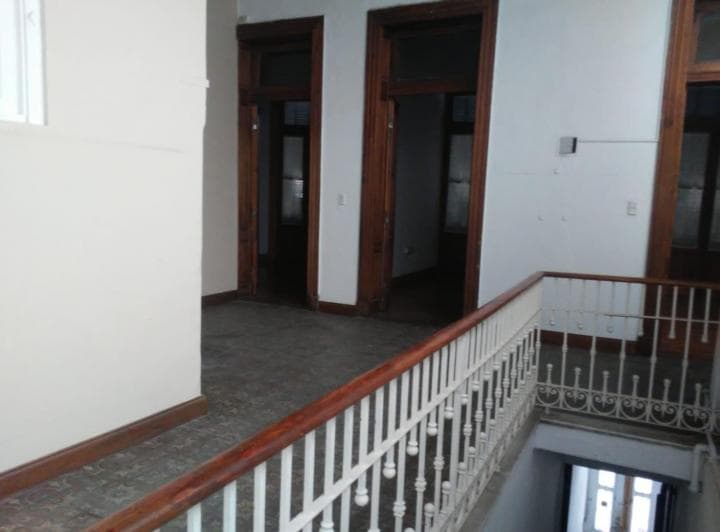 PH en Colegiales Uso Profesional 6 Amb. - 5