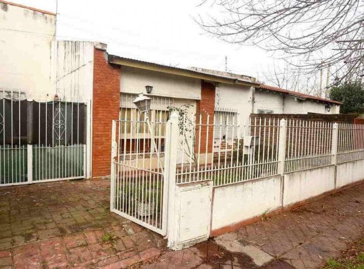 Casa 3 Ambientes Longchamps Patio - 3