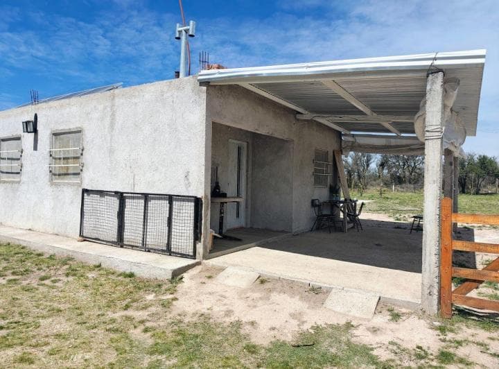 Casa con Pileta en Panaholma | 1.227 m² | Financiación en Dólares - 2