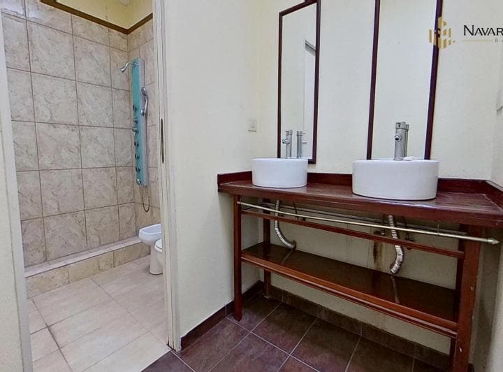 Venta Casa Reciclada + Monoambiente en San Isidro - 5