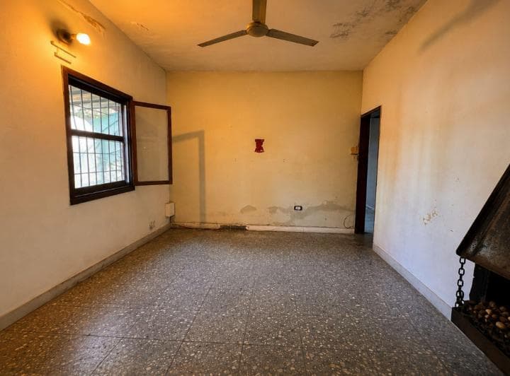 Casa Venta en Munro a Refaccionar con Lote Propio - 2