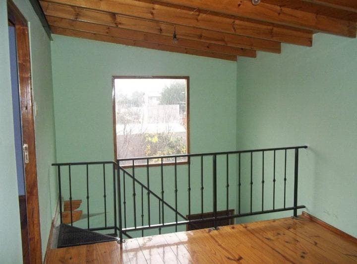Venta Casa 4 Ambientes con Local Jose L. Suarez - 3