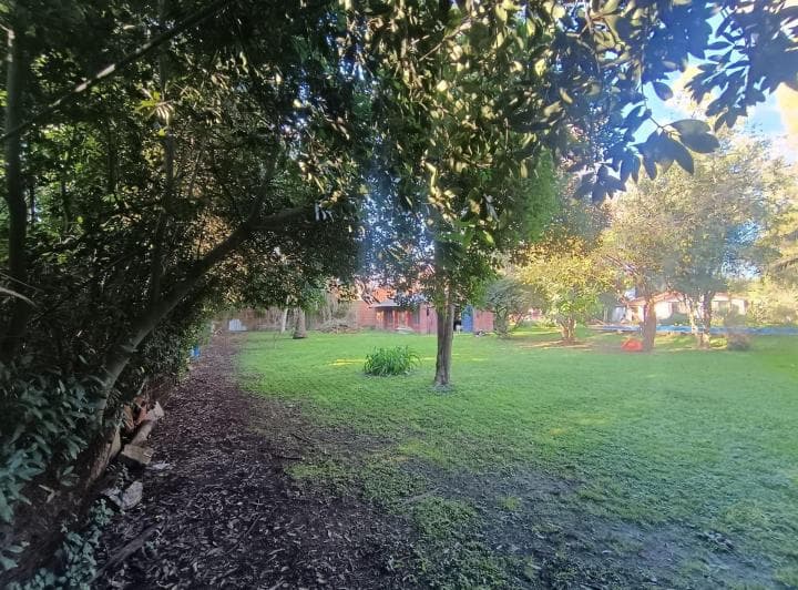 Venta Gran Lote y Casa 3 Amb a Refaccionar La Reja - 2