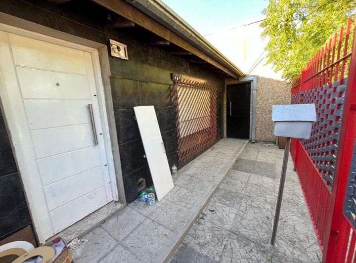 Venta Casa 3 Ambientes Quincho y Cochera Libertad - 3