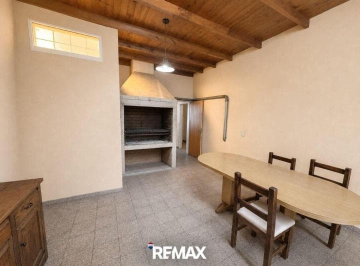 Venta Casa 3 Dor. en Altos con Local y Galpon - 3