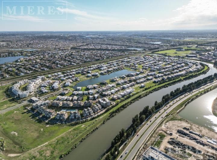 Lote a La Venta en Nordelta. Barrio Los Castaños. - 2