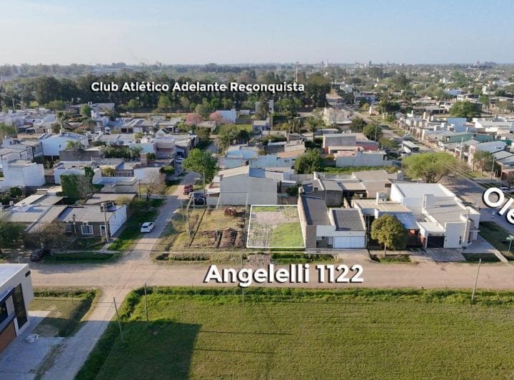 Terreno en Venta a m de Calle Olessio - 3