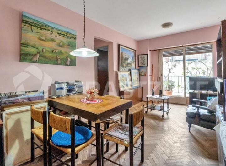 Departamento en Venta de 2 Ambientes en Recoleta - 2