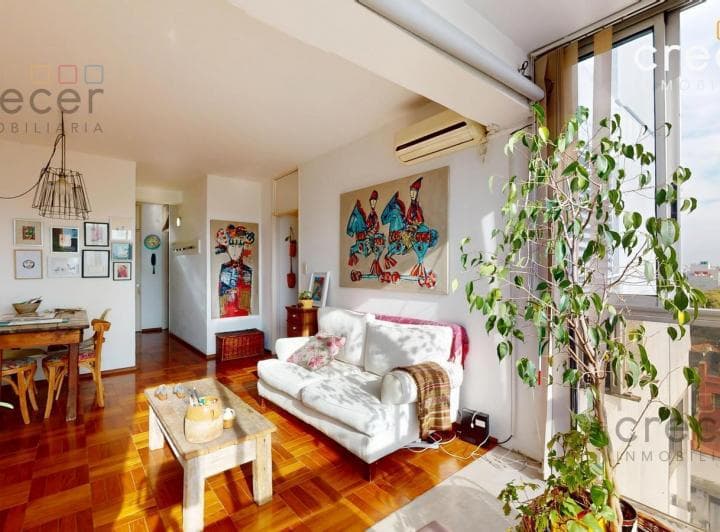 Venta Departamento en Colegiales 3 Ambientes con Balcon Terraza Piso Alto Vista Abierta - 2