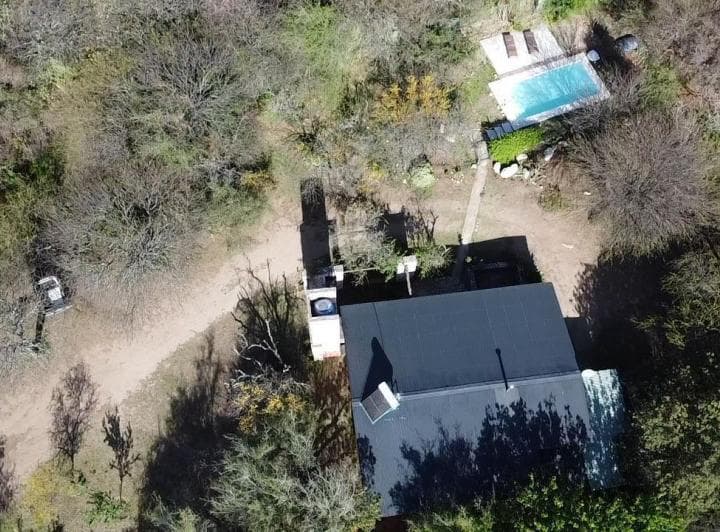 En Venta Casa en Terreno 2.500 m² con Pileta, Escritura! en Las Chacras de Villa de Las Rosas, Trasl - 5
