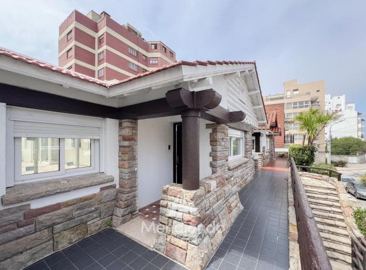 Casa 4 Amb. con Cochera Cubierta en PH a Estrenar en Lomas de Stella Maris - 5