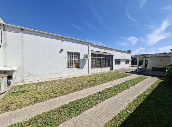 Casa en Venta de Tres Dorm. - 5