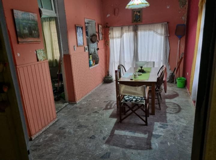 Casa en Venta 3 Ambientes en Adrogue Reciclada con Pileta - 2
