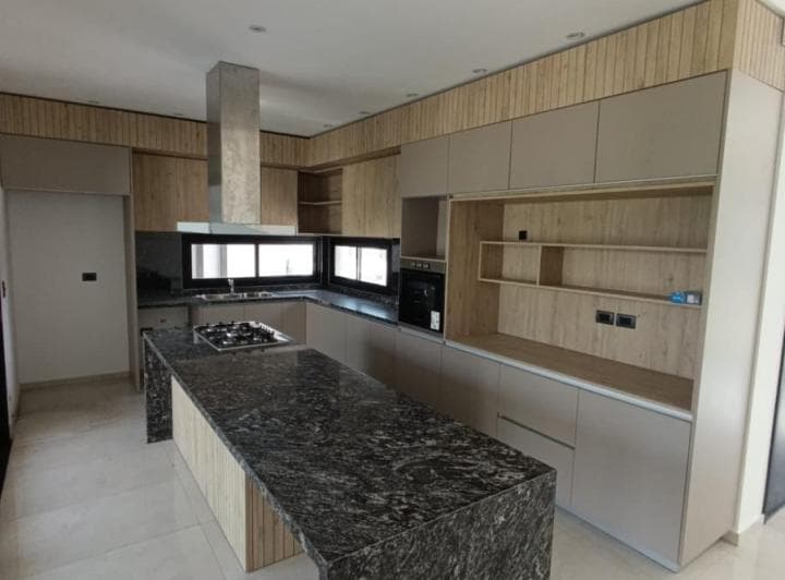 Casa en Venta en Las Cañitas Barrio Privado de 2 Dorm. - 4