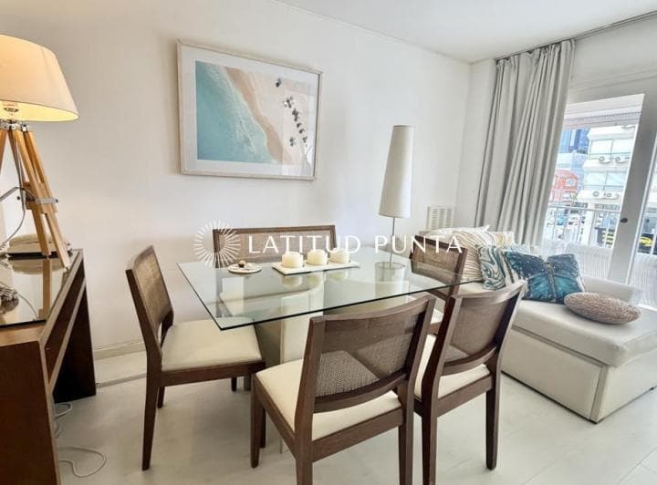Apartamento 1 Dormitorio con Terraza y Vista Al Puerto - 2