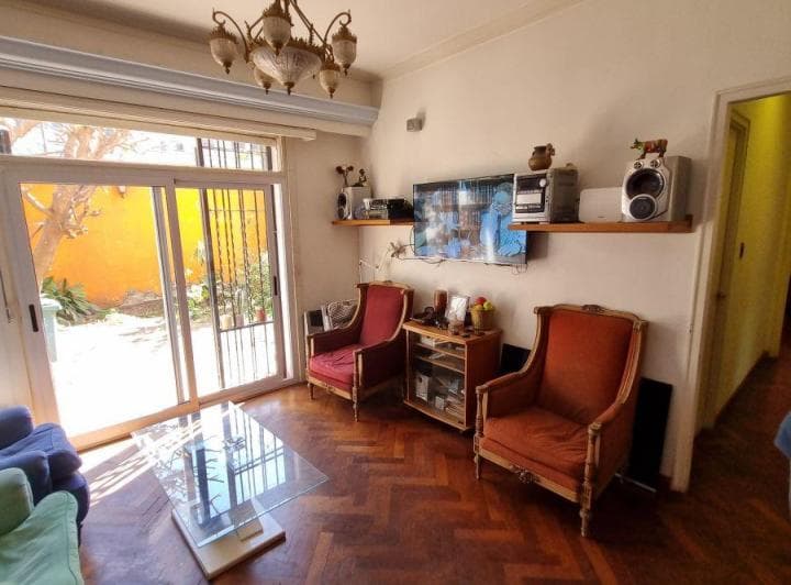 Excelente Departamento 3 Ambientes C/ Dependencias Patio y Jardin C/parrilla - 3
