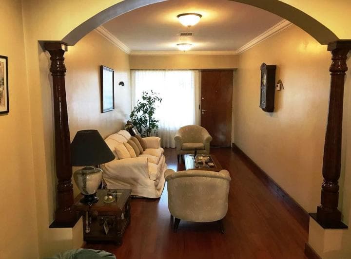*excel. Chalet 4 Amb. Sobre Lote de 8,66 X 27 *garage Para 1 Auto*fondo Libre con Quincho y Parrilla - 4