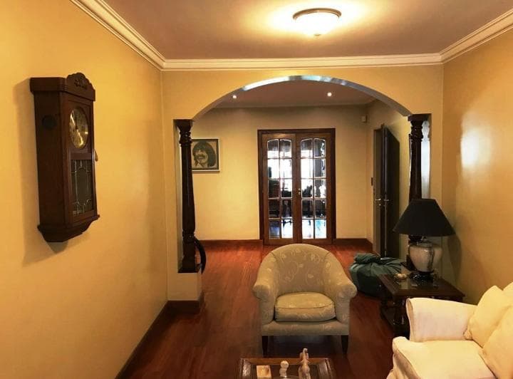 *excel. Chalet 4 Amb. Sobre Lote de 8,66 X 27 *garage Para 1 Auto*fondo Libre con Quincho y Parrilla - 3