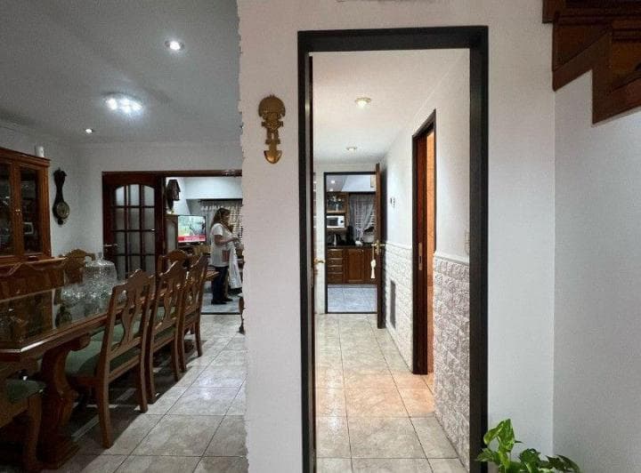 *moderno Chalet de 6 Amb. en 2 Plantas Sobre Lote de 8,66 X 26 - 4