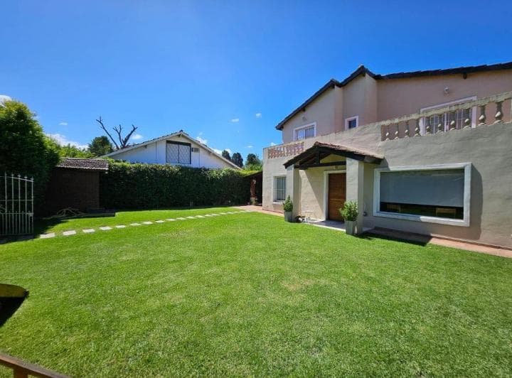 Casa en Venta C/ Cochera en del Viso - 5