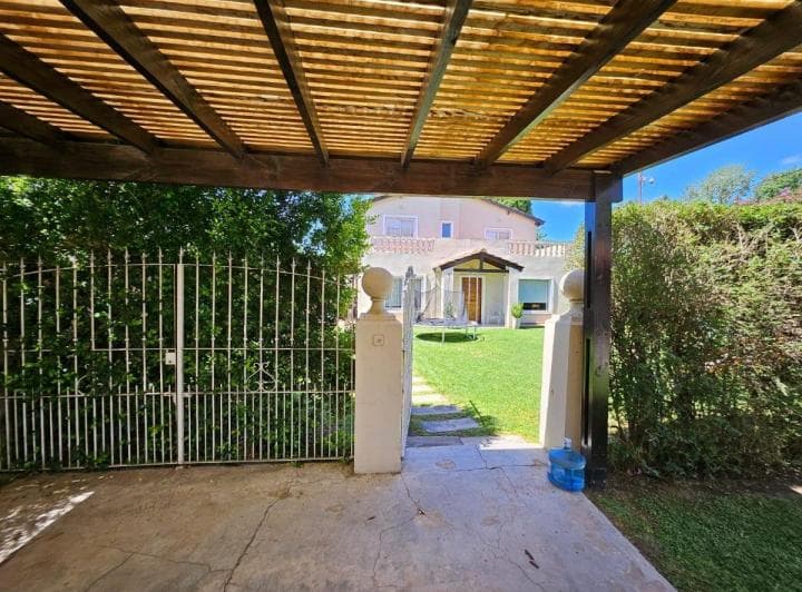 Casa en Venta C/ Cochera en del Viso - 3
