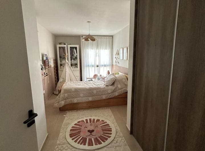 Docta Duplex en Venta 3 Dorm. 2 Baños - 4