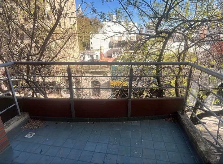 Departamento con Balcon Barrio Lourdes Rosario. Ideal Estudiante Medicina Unr - 3