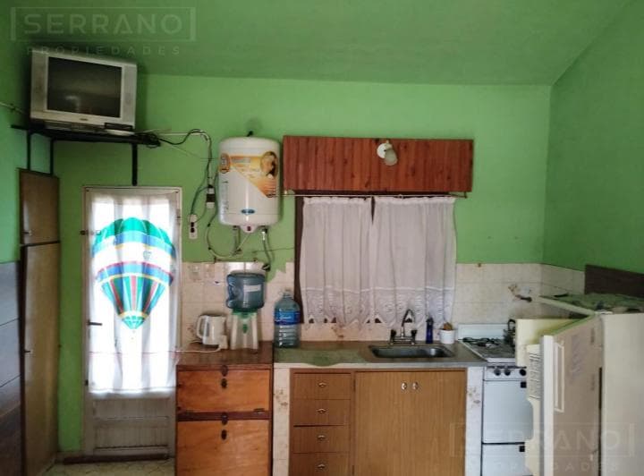 Venta Casa de 3 Ambientes a Media Cuadra del Mar en Mar del Tuyu - 2