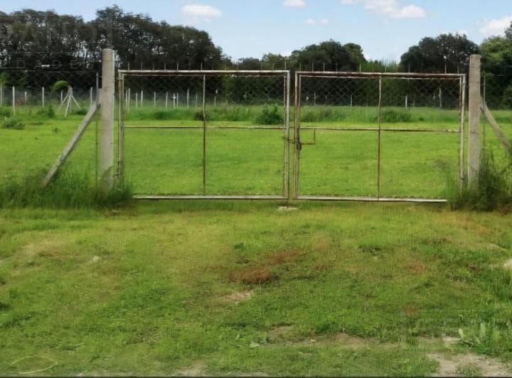 Venta Terreno de 1600 m² con Mejoras, Parque Sakura II, Exaltación de La Cruz, Financiación - 3
