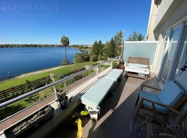 Venta Departamento 4 Ambientes con Vista Al Lago en Vila Vela, Villanueva - 3