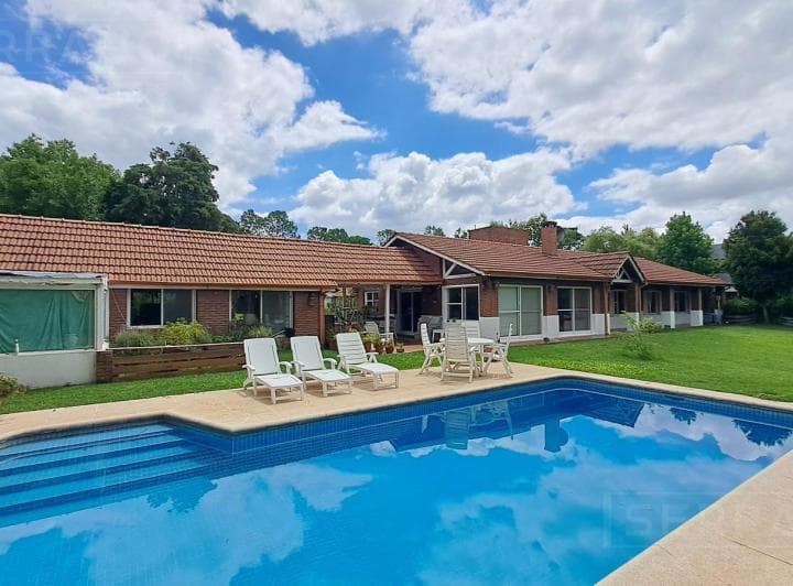 Ldo. Venta Terreno Arbolado 709 m² con Pileta Revestida en Venecitas. Los Cardales Country Club - 2