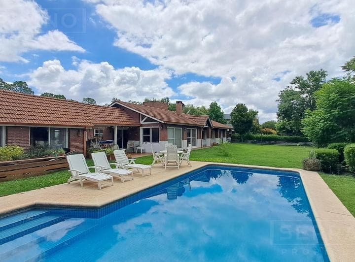 Ldo. Venta Terreno Arbolado 709 m² con Pileta Revestida en Venecitas. Los Cardales Country Club - 3