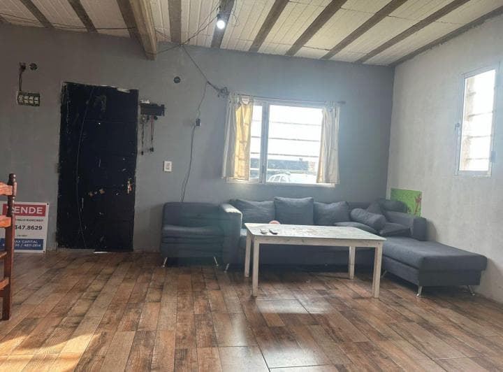 Venta Casa 3 Ambientes con Gran Lote - 3