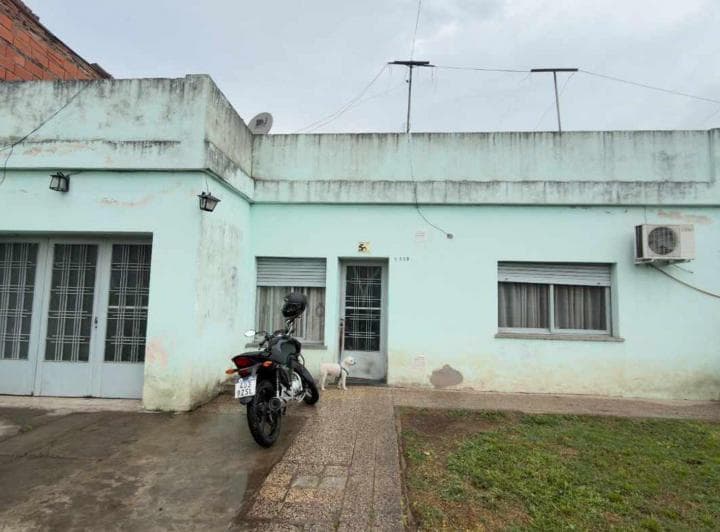 Venta Casa 2 Dormi - Jardin / Patio / Cochera - 3