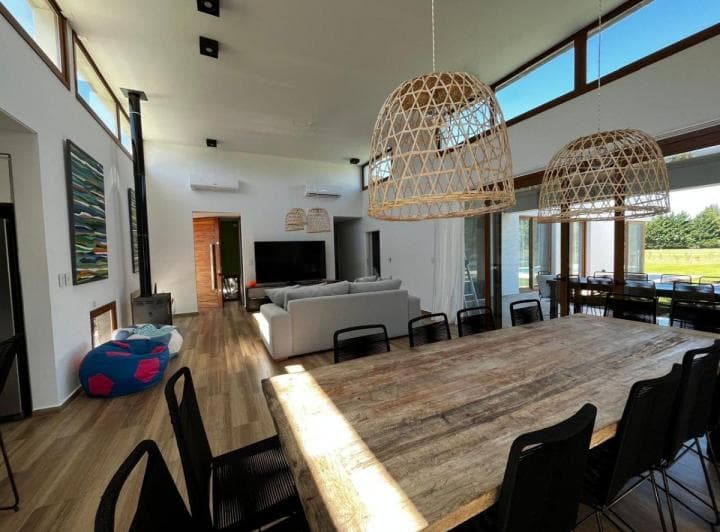 Moderna Casa en Haras del Sur II | Fondo Al Golf | Piscina | Galería Cerrada | Amueblada y Equipada - 4