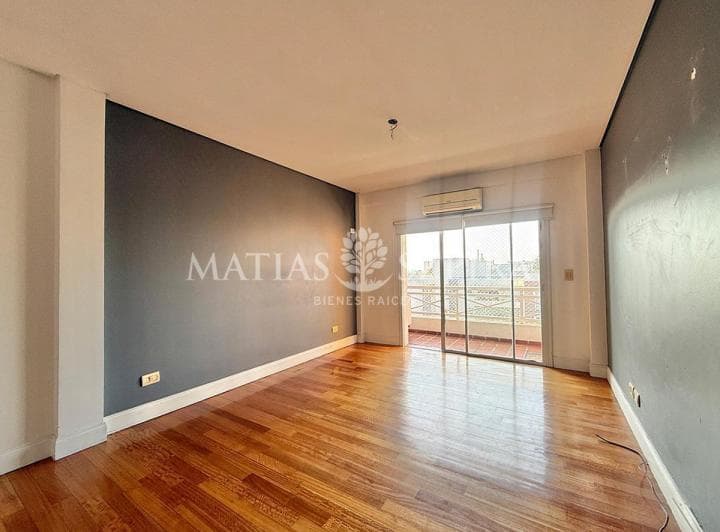 Excelente Semipiso de 3 Ambientes en Castelar Norte - 5