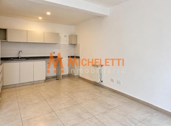 Casa en Venta (Triplex) - 3