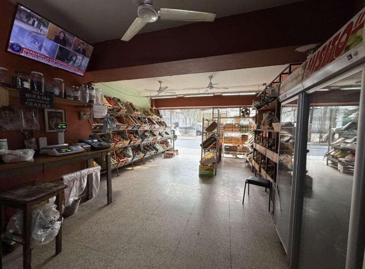 Venta Fondo de Comercio Verduleria Almacen Centro - 2