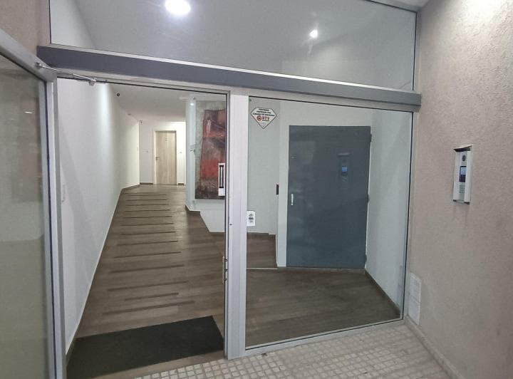 Venta Dpto 1 Dorm con Balcón, 3°p. Cofico, Cordoba - 2