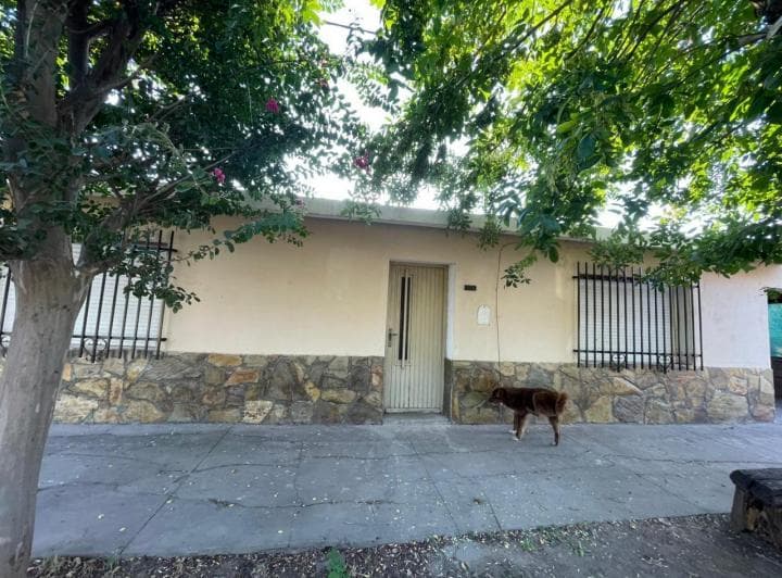 Casa en Godoy - 2