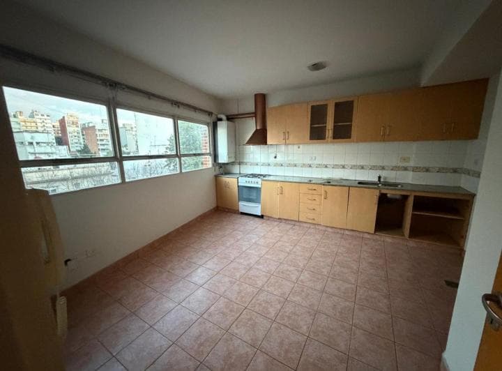 Venta Caballito 4 Ambientes con Cochera y Balcon - 3