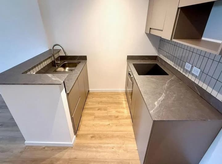 Monoambiente en Venta Balcon y Parrilla Coghlan - 4