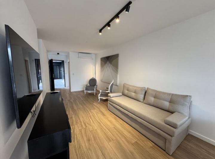 Departamento en Venta - 4 Ambientes C/ Cochera - Live Devoto, Llavallol 3762. - 5